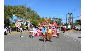 Meriahkan HUT ke-81 Kemerdekaan RI, SMP Negeri 3 Biak Kota Ikuti Karnaval Tingkat Kabupaten.